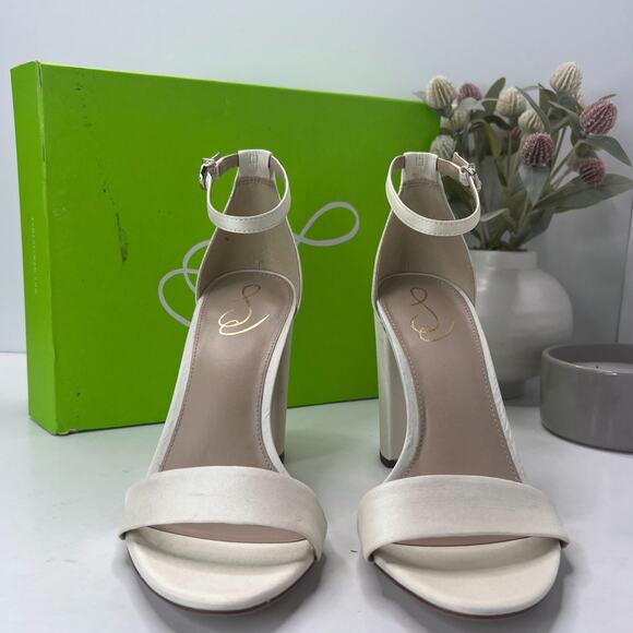 Sam Edelman Yaro Pearl/Ivory Satin Ankle Strap Block Heel Sandals Women's US 10W - Picture 2 of 13